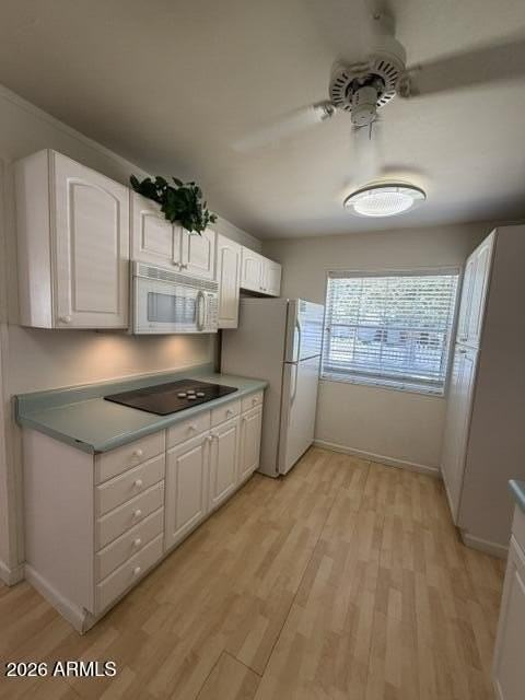 423 W 14th St - Photo 5 of 25