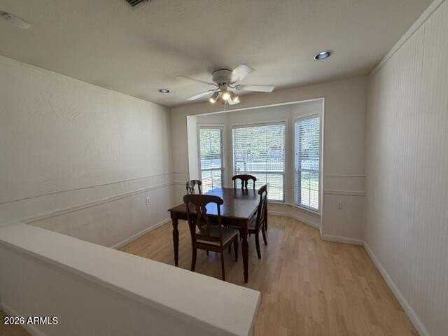 423 W 14th St - Photo 6 of 25