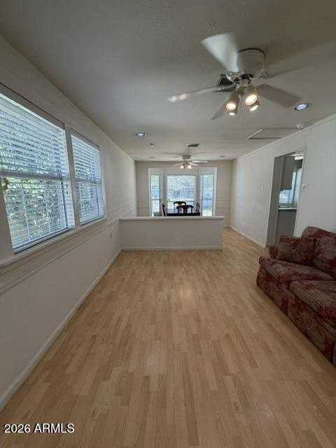 423 W 14th St - Photo 7 of 25