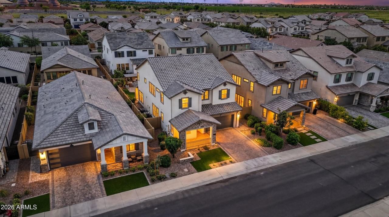 2141 E Flamingo Way - Photo 6 of 50