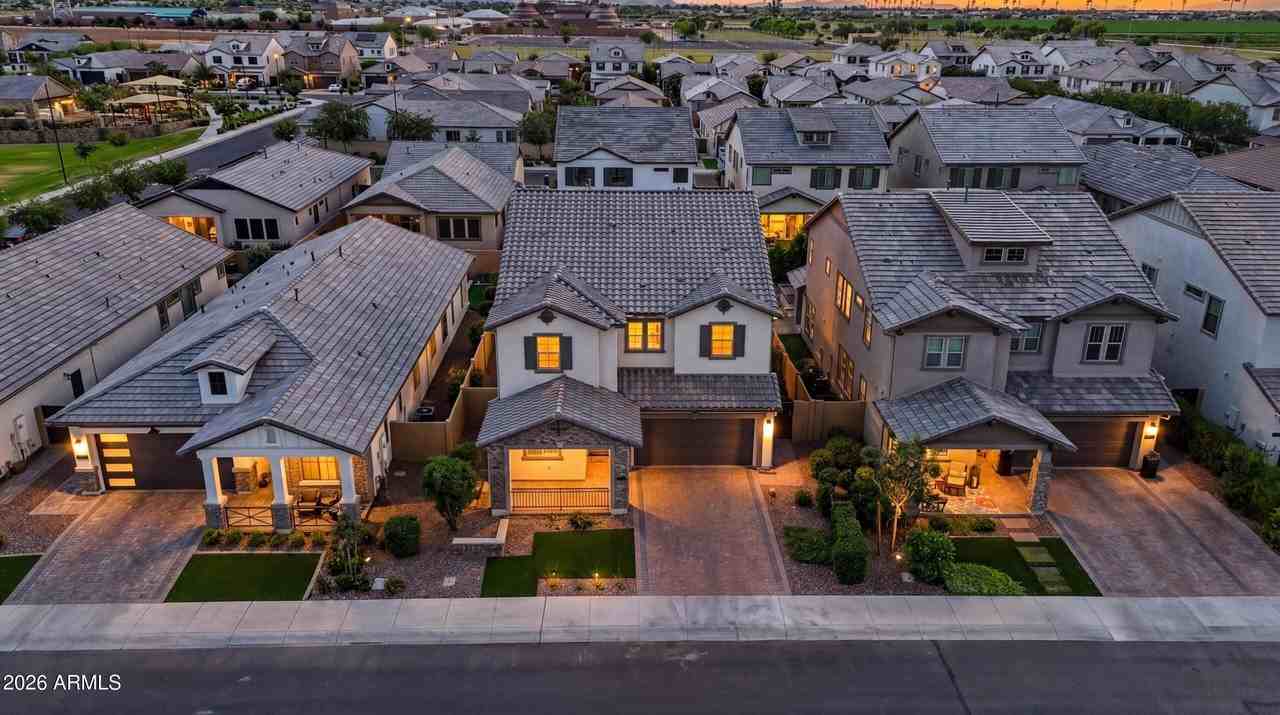 2141 E Flamingo Way - Photo 7 of 50