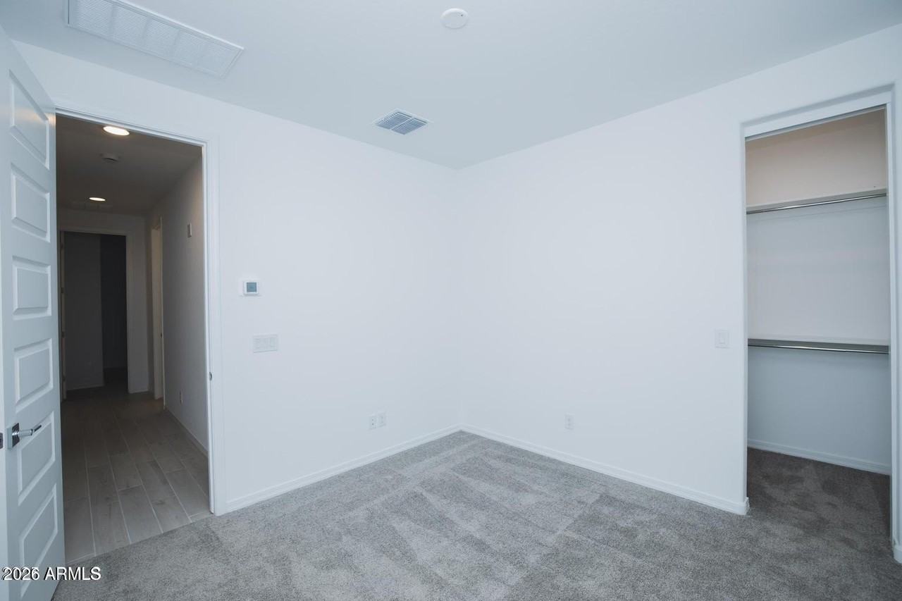 3512 N 103rd Ave - Photo 7 of 18