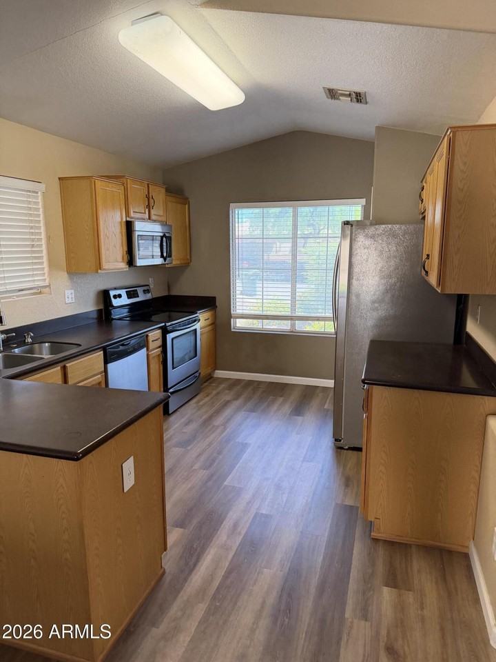 3842 W Chama Dr - Photo 6 of 17