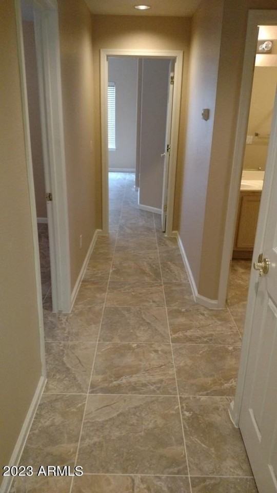 662 W Princeton Ave - Photo 7 of 20