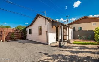 2027 N 10th St - Photo 1 of 1