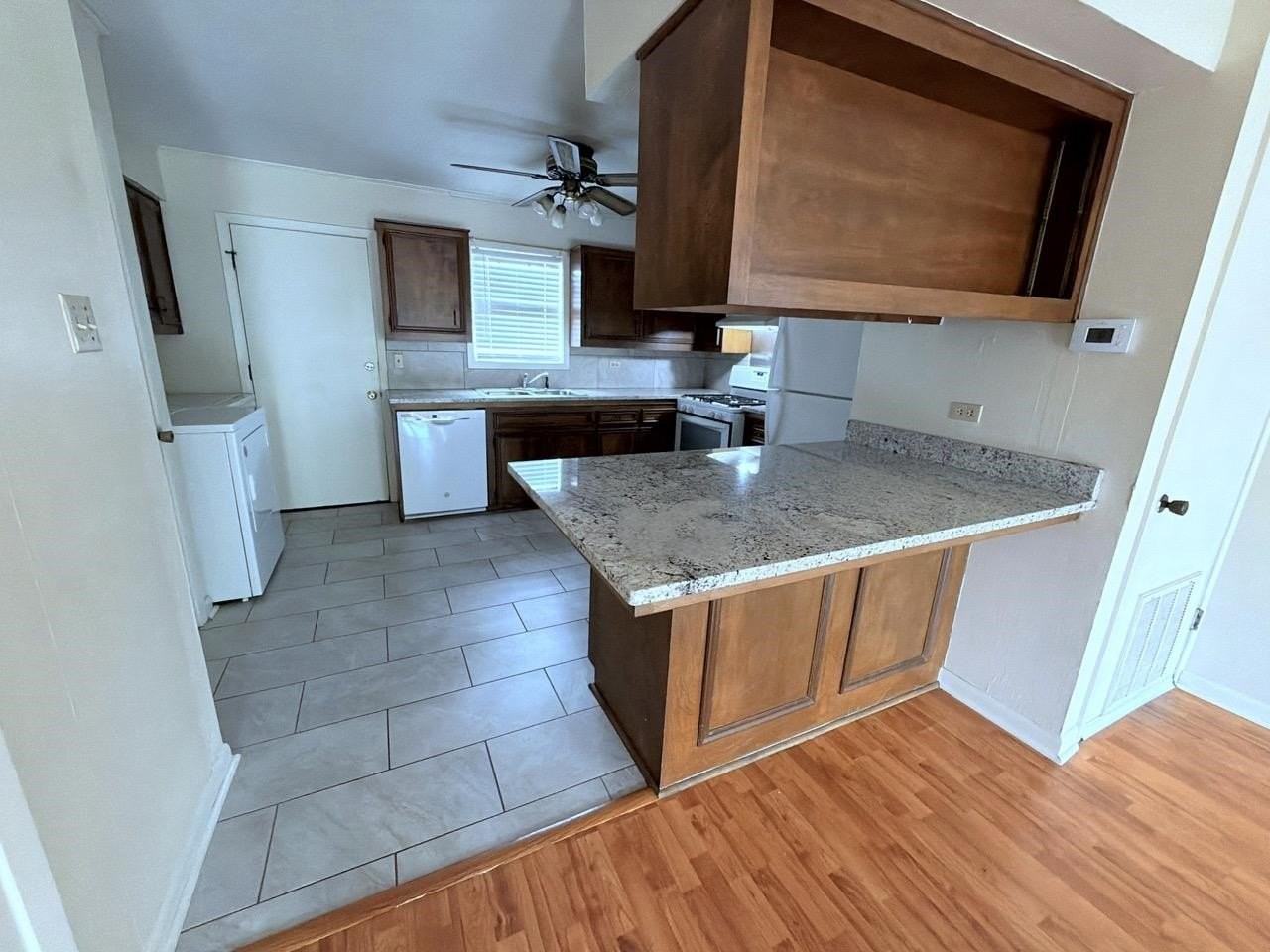 163 Tetreau St - Photo 3 of 3