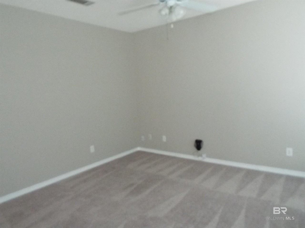 33064 Stables Dr - Photo 6 of 19