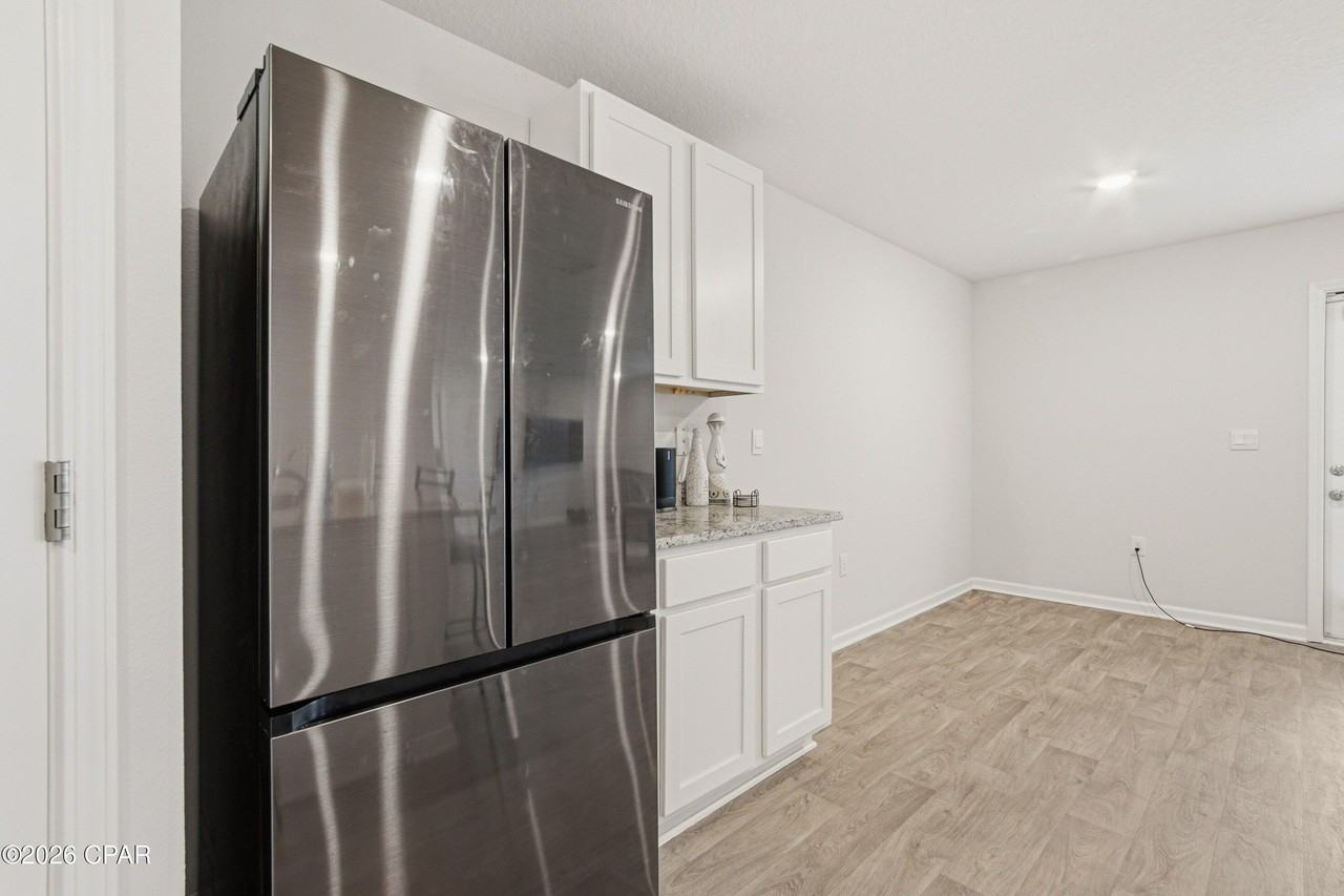 191 Ryder Ln - Photo 4 of 31