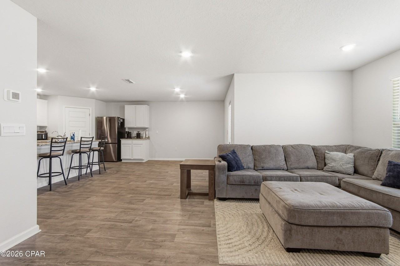 191 Ryder Ln - Photo 7 of 31