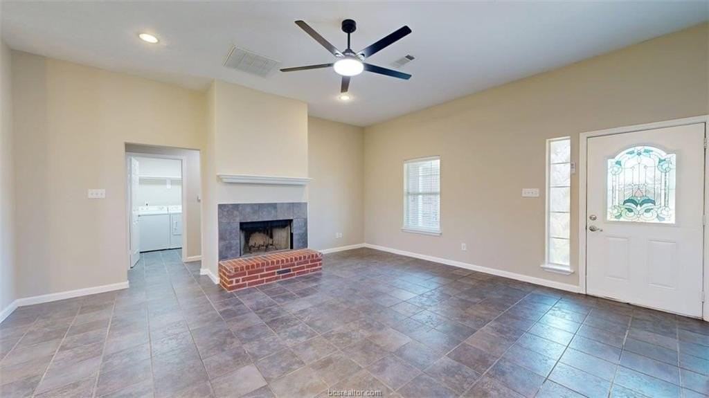 2301 White Wing Dr - Photo 2 of 31