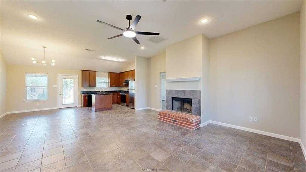 2301 White Wing Dr - Photo 3 of 31