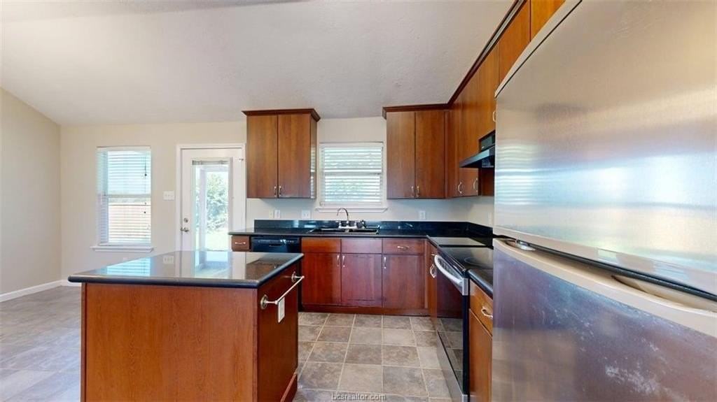 2301 White Wing Dr - Photo 5 of 31