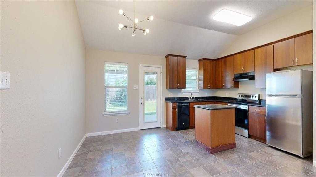 2301 White Wing Dr - Photo 7 of 31