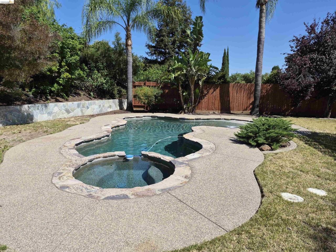4016 Caldera Way - Photo 2 of 14