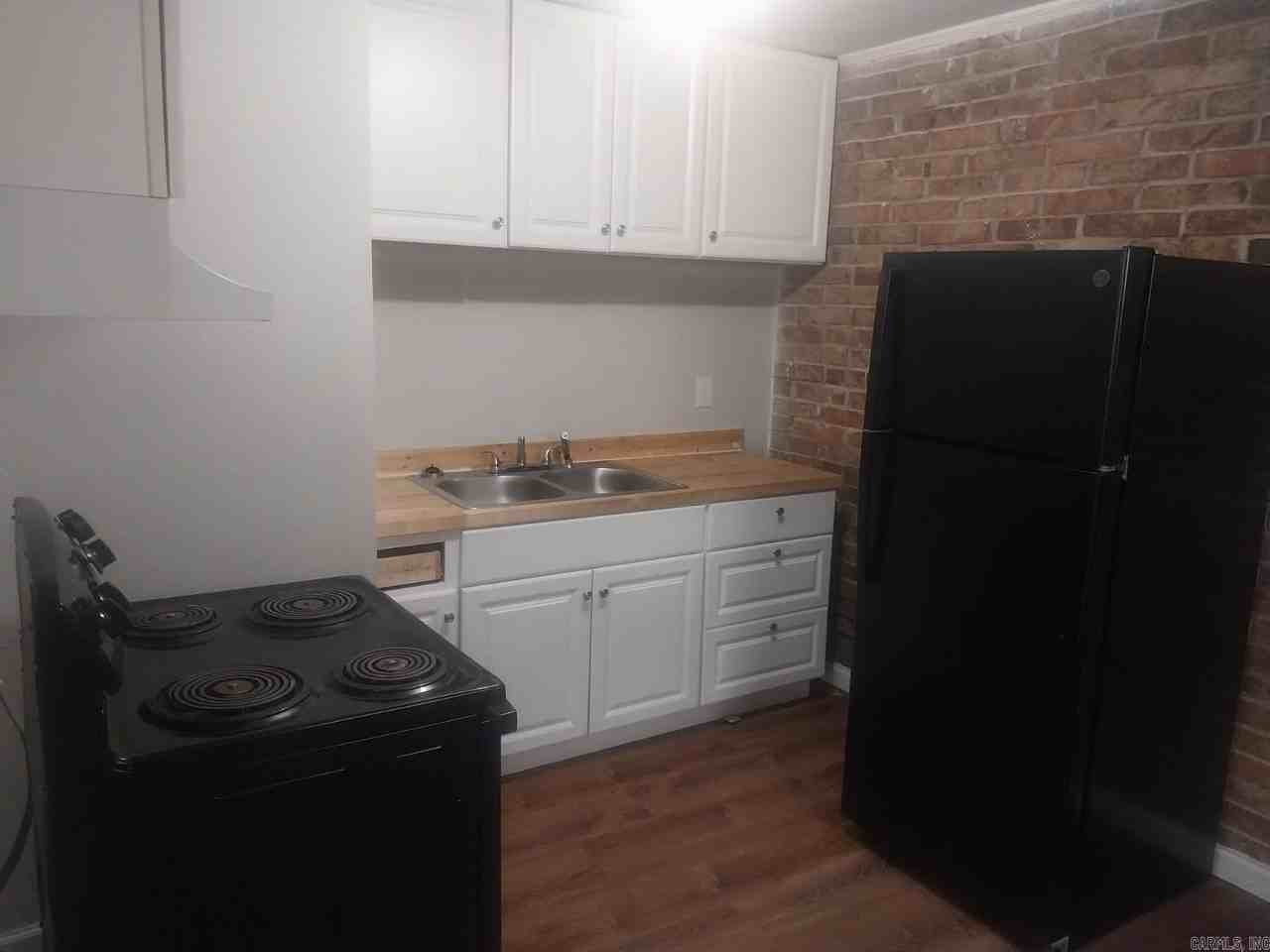 521 W 2nd Ave - Photo 3 of 8