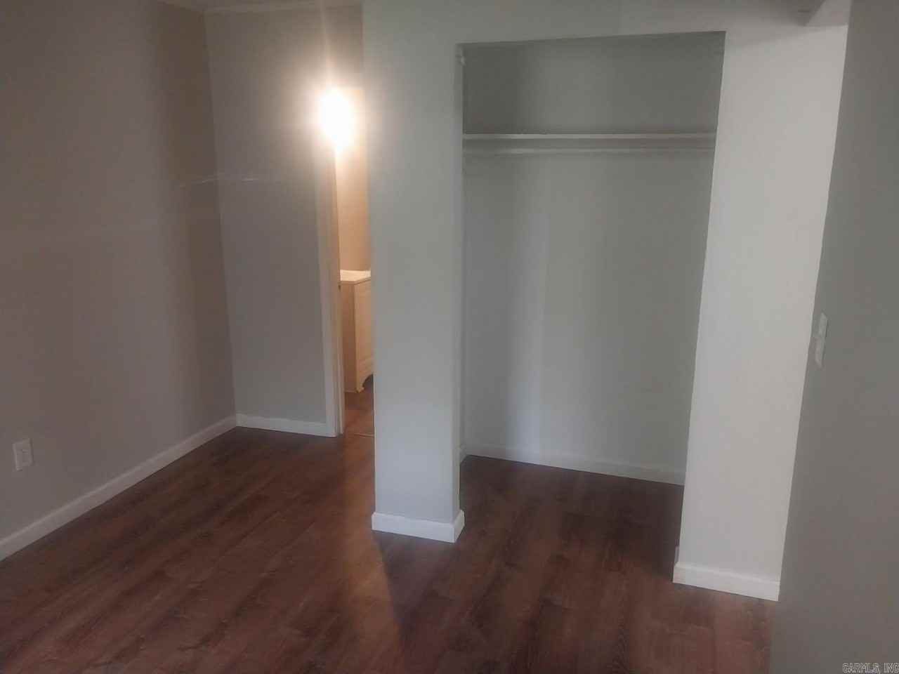 521 W 2nd Ave - Photo 4 of 8