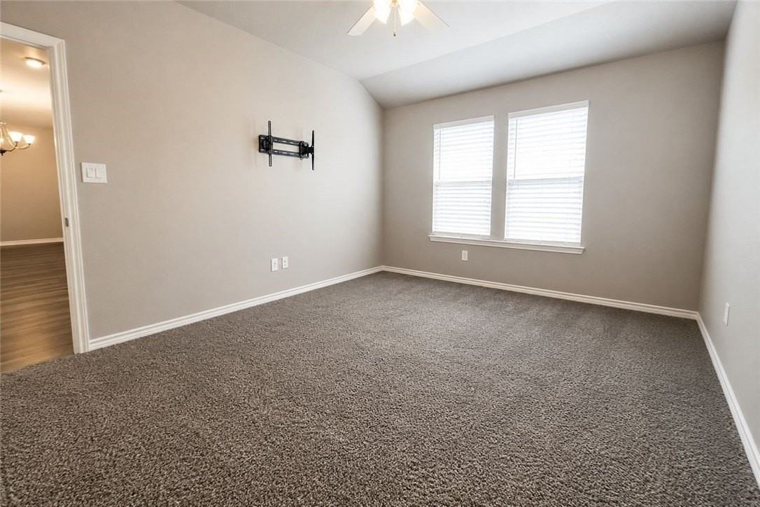 2749 Eltonne Gardens Dr - Photo 5 of 16