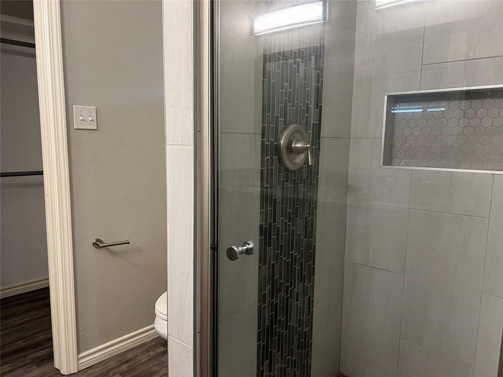 11006 Timbergrove Ln - Photo 6 of 10