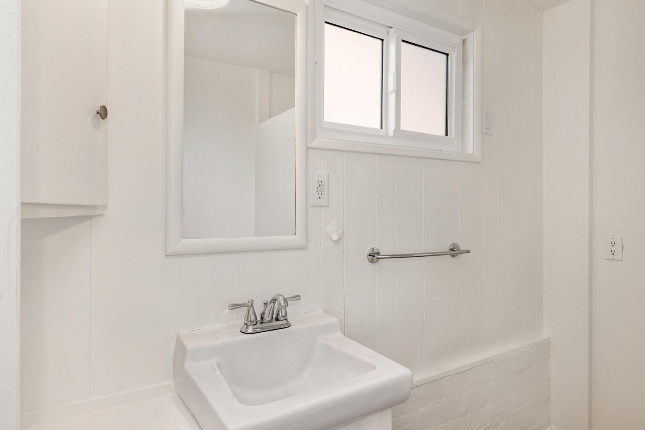 38501 Bel Air Dr - Photo 7 of 14