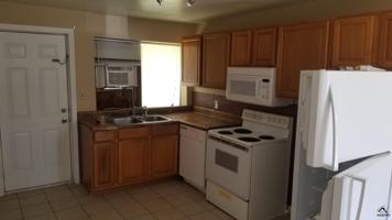 featured image of 134 Garland Ter Apt B #Apt B