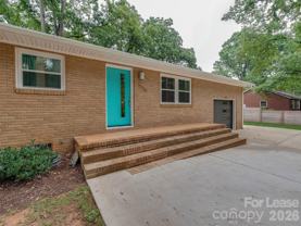 5646 Oak Dr - Photo 1 of 1