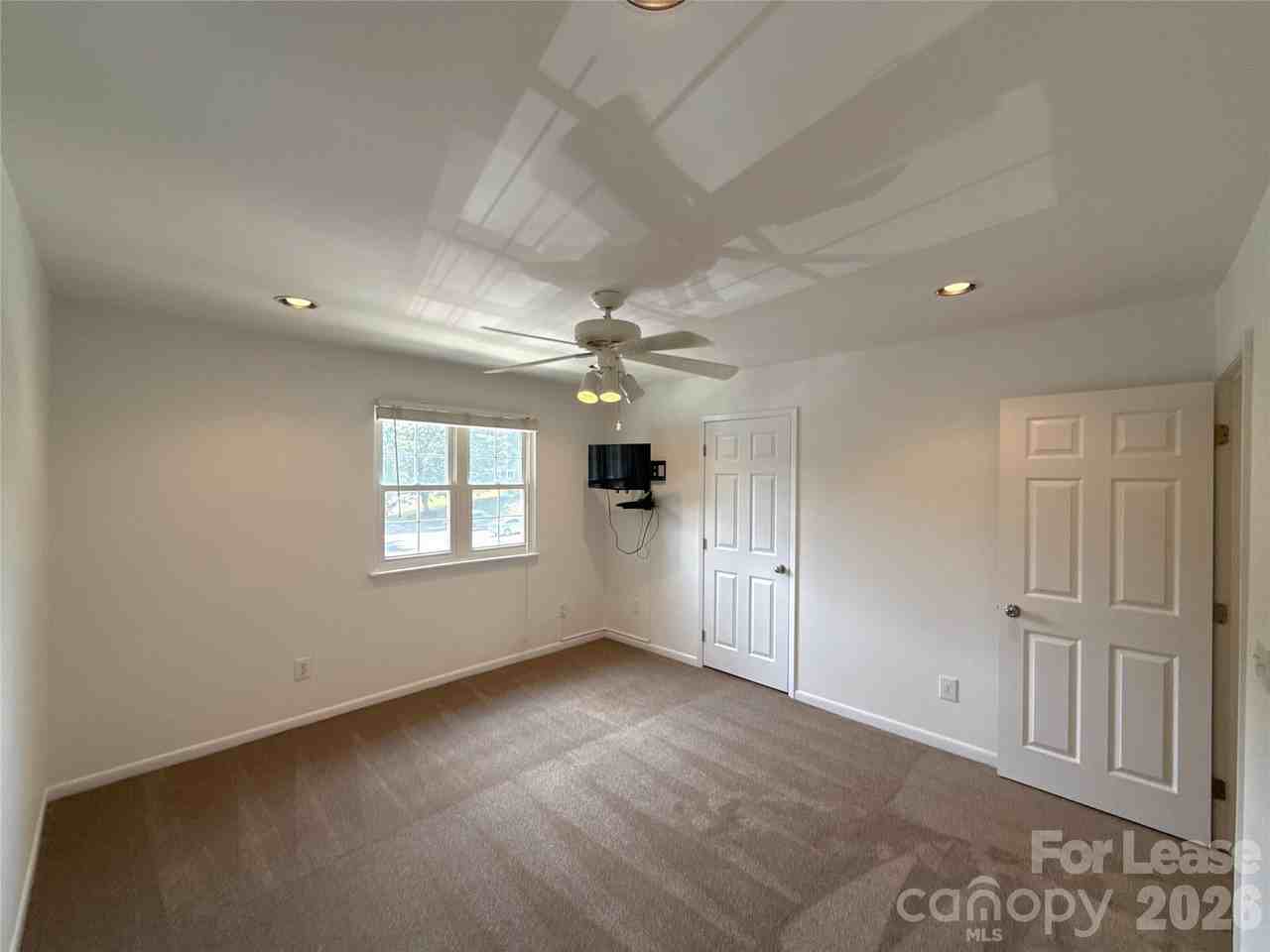 6034 Heath Valley Rd - Photo 7 of 11