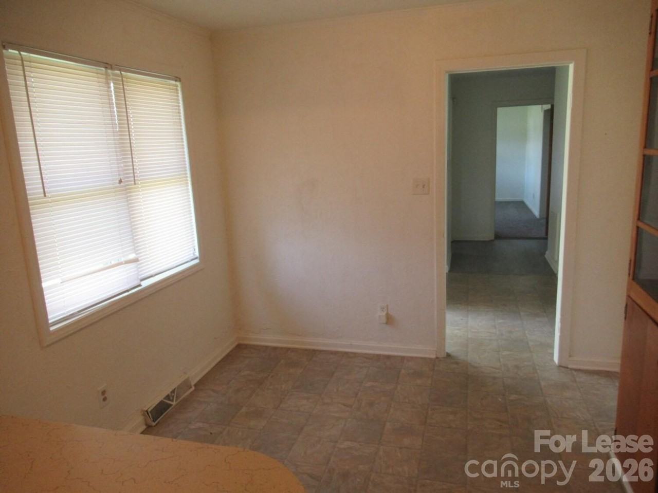 5767 Highway 150 E - Photo 7 of 16