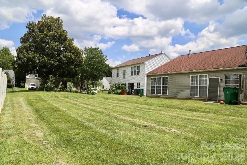 7531 Double Springs Ct - Photo 2 of 19