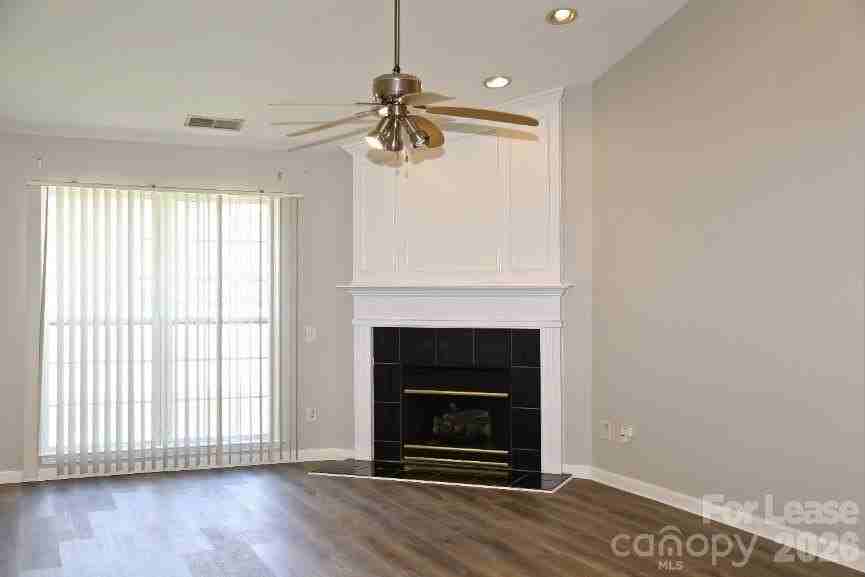 7531 Double Springs Ct - Photo 4 of 19
