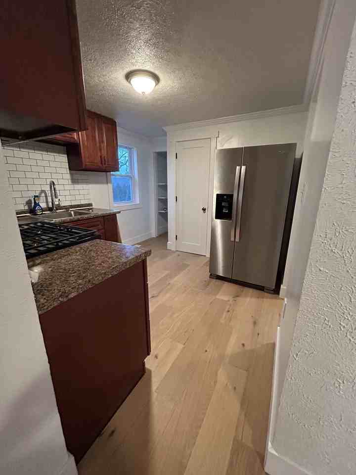 3368 Sardis Rd #3368 - Photo 2 of 5