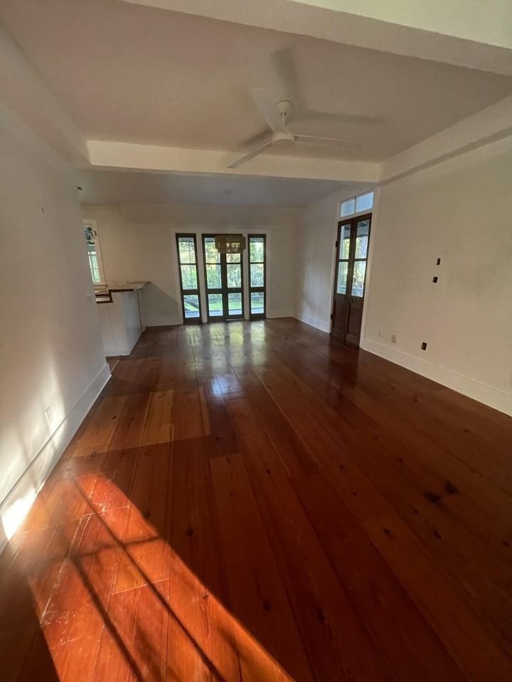2917 Ion Ave - Photo 4 of 20