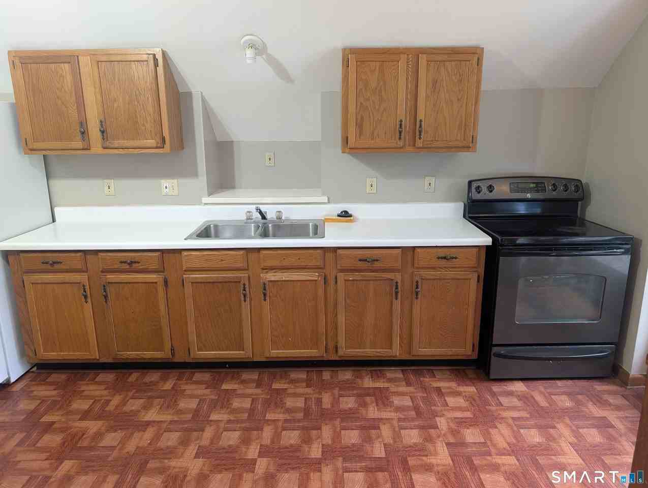 226 Hillside Ave #3rdFL - Photo 2 of 12