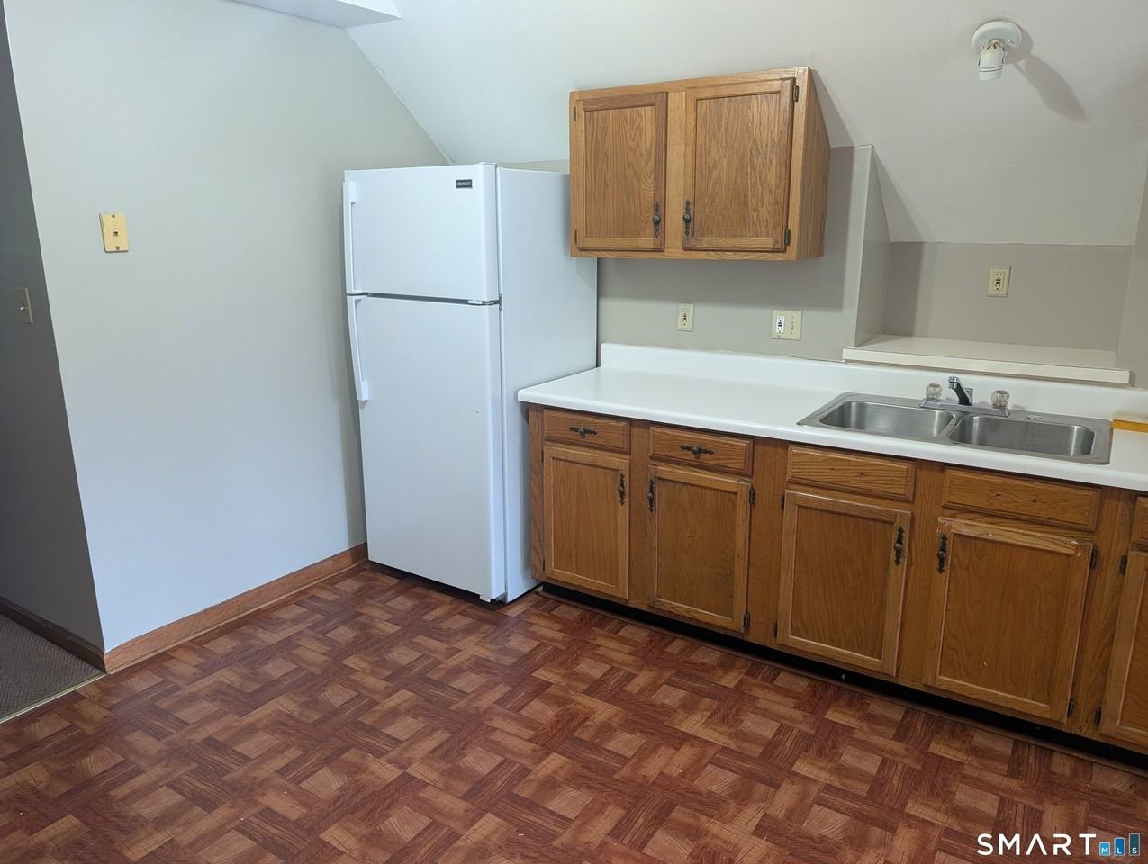 226 Hillside Ave #3rdFL - Photo 3 of 12
