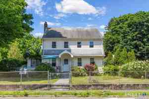 featured image of 291 Strawberry Hill Ave