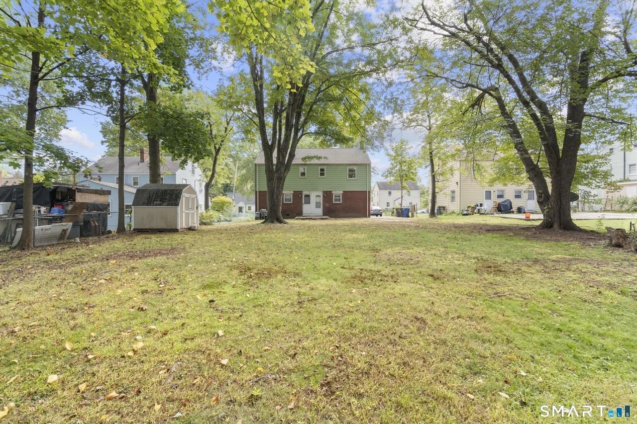 38 Baltic St ## 38 - Photo 4 of 40