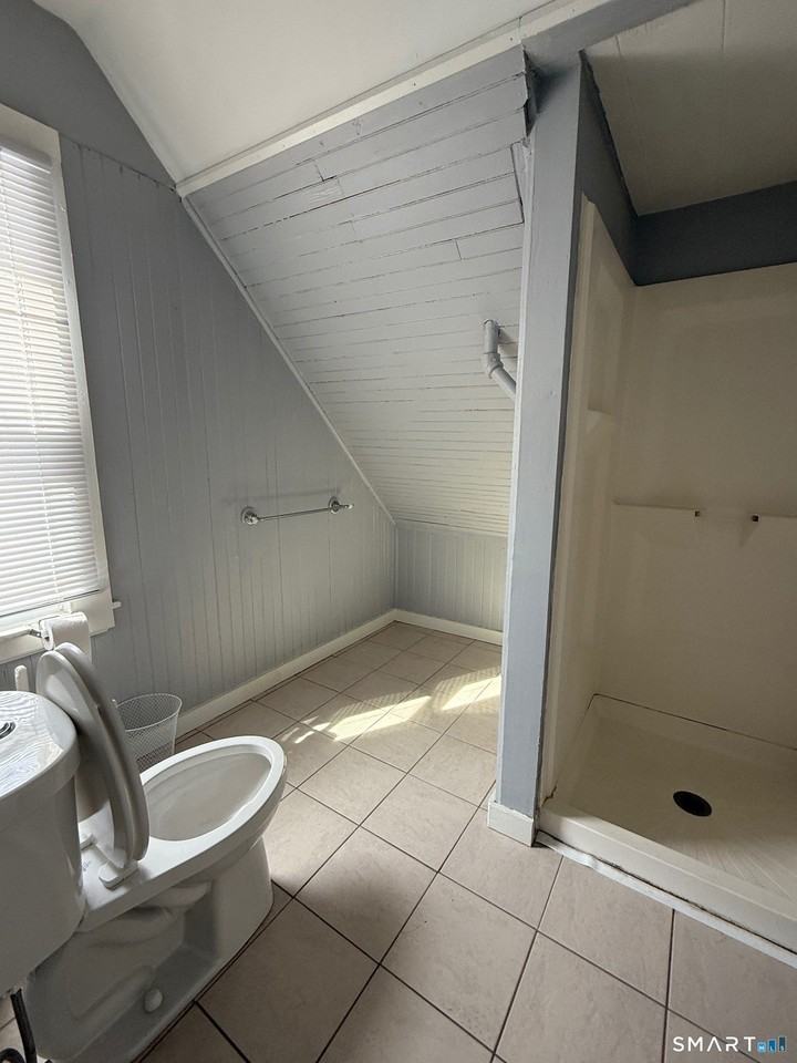 12 Hillcrest Ave #3 - Photo 3 of 17