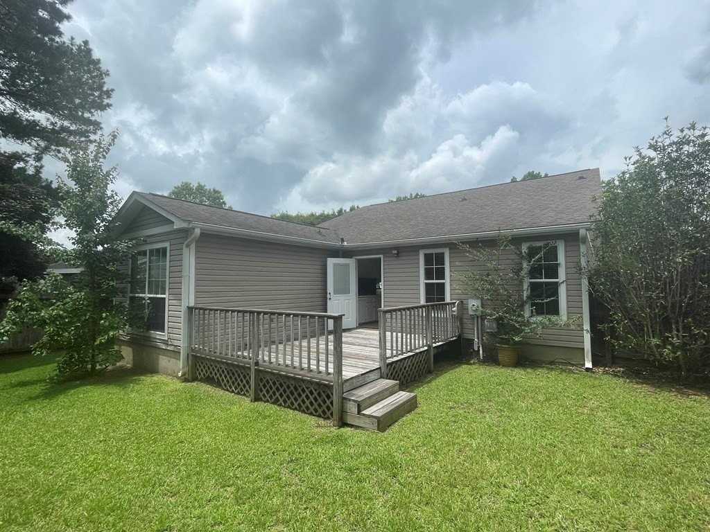 117 Woodleigh Rd - Photo 2 of 8