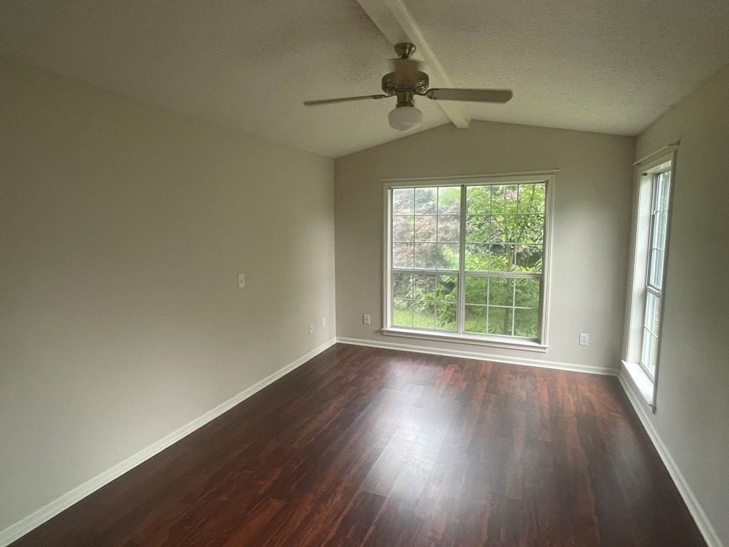 117 Woodleigh Rd - Photo 6 of 8