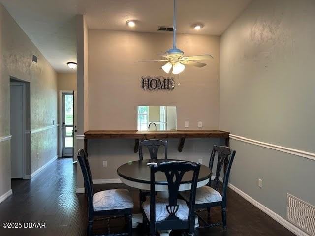 1111 Squirrel Nest Ln - Photo 6 of 16