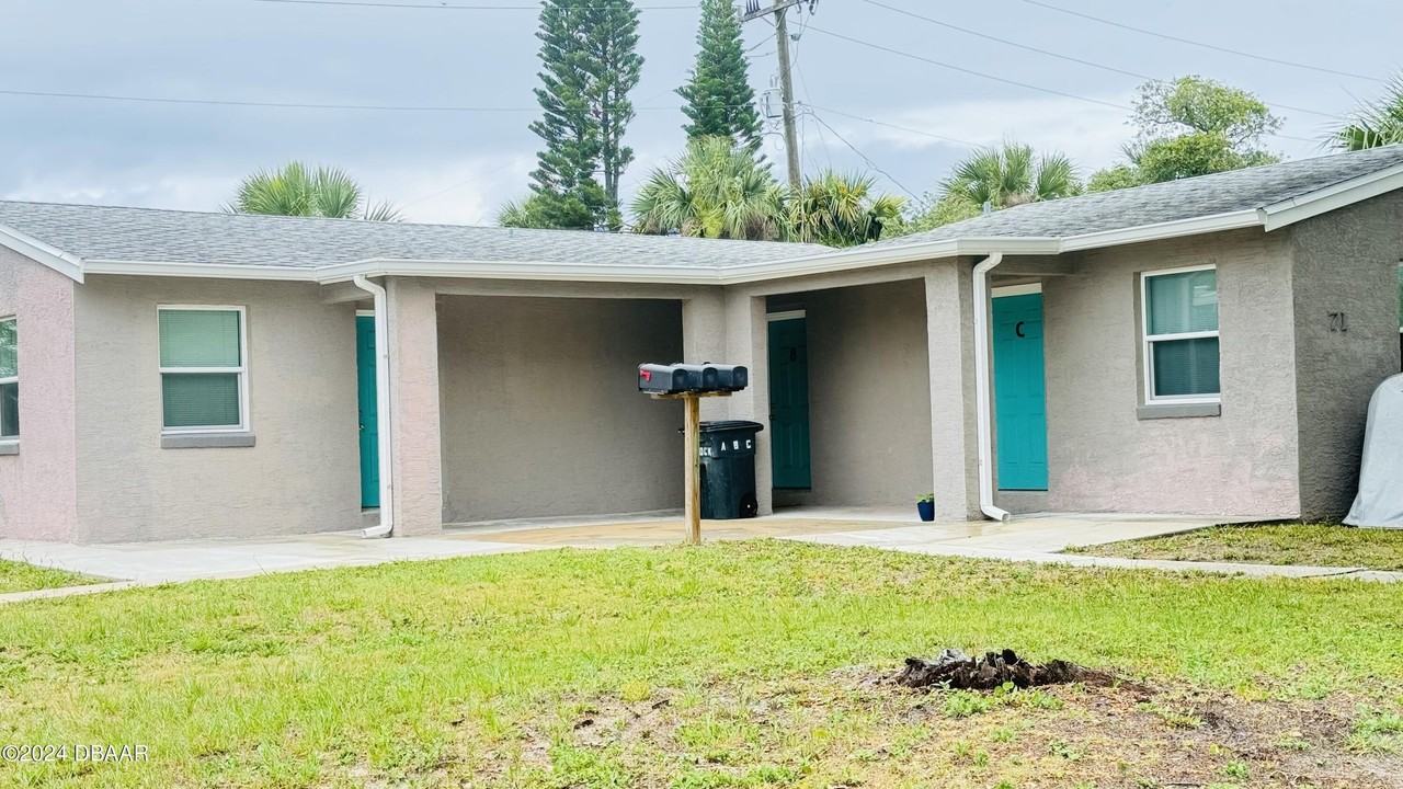 71 Rockefeller Dr #A - Photo 2 of 21