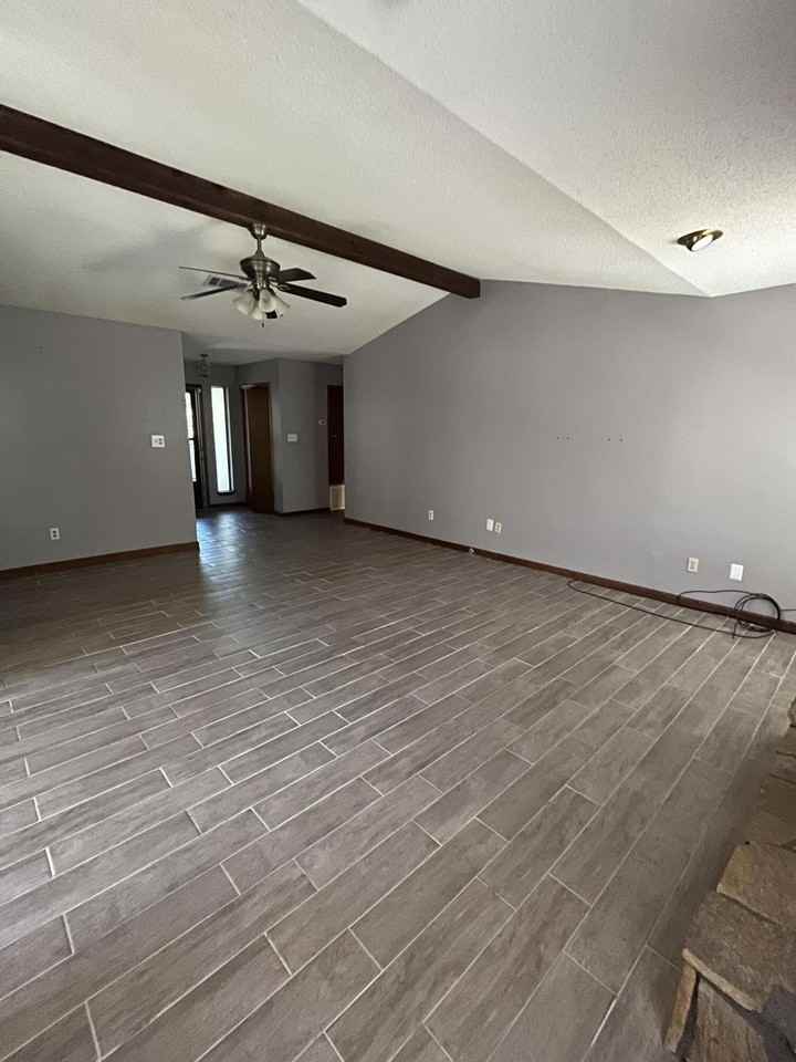 310 Bimini Way - Photo 5 of 20