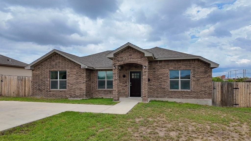 3485 Nicole St - Photo 3 of 28