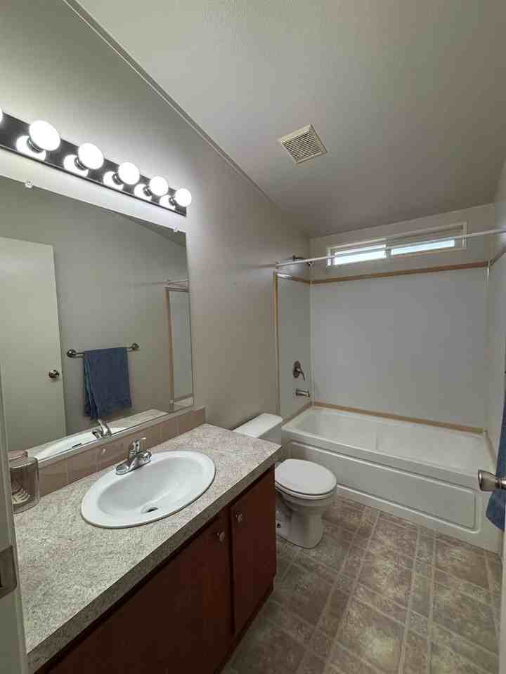 17248 Bonita Rd - Photo 5 of 20
