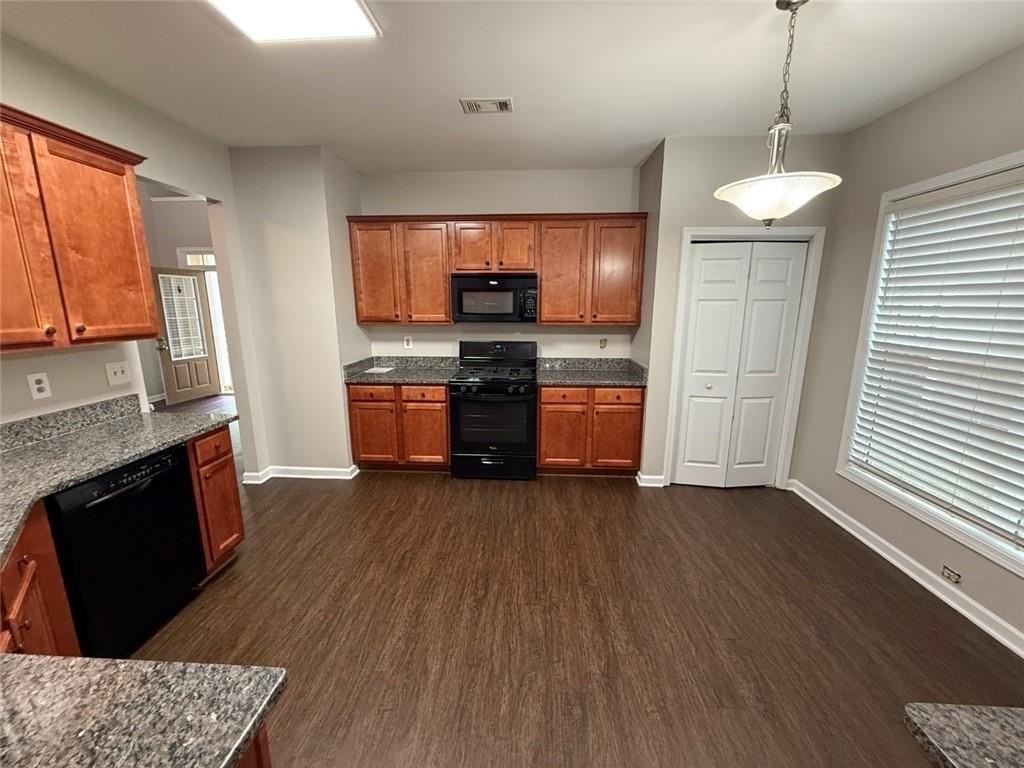 5750 Carrington Pl - Photo 6 of 43