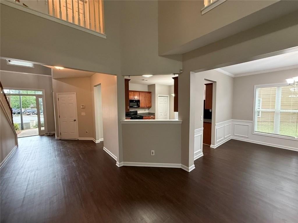 5750 Carrington Pl - Photo 7 of 43