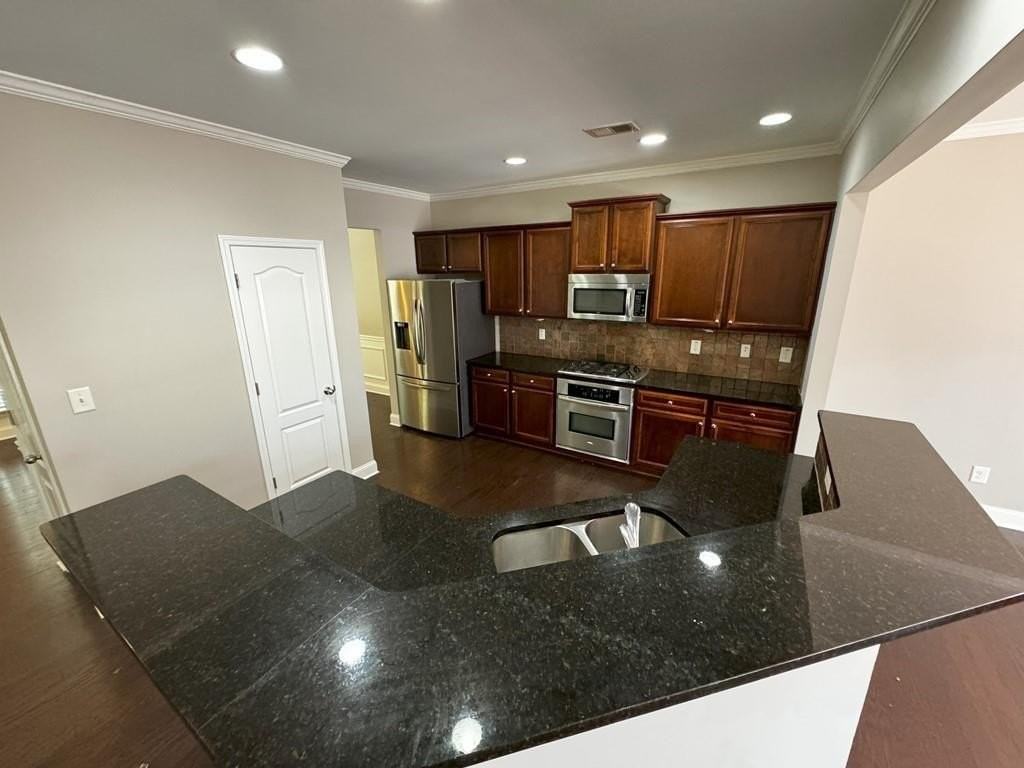 3329 Twinrose Pl - Photo 2 of 37