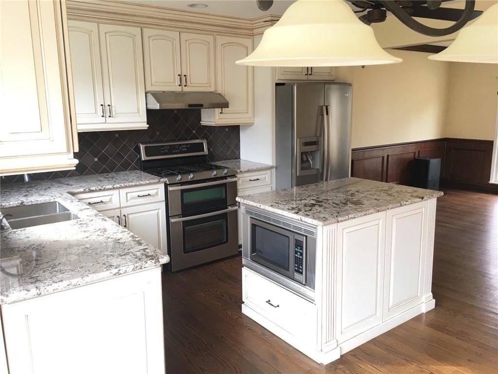 310 Milesford Ct - Photo 2 of 16