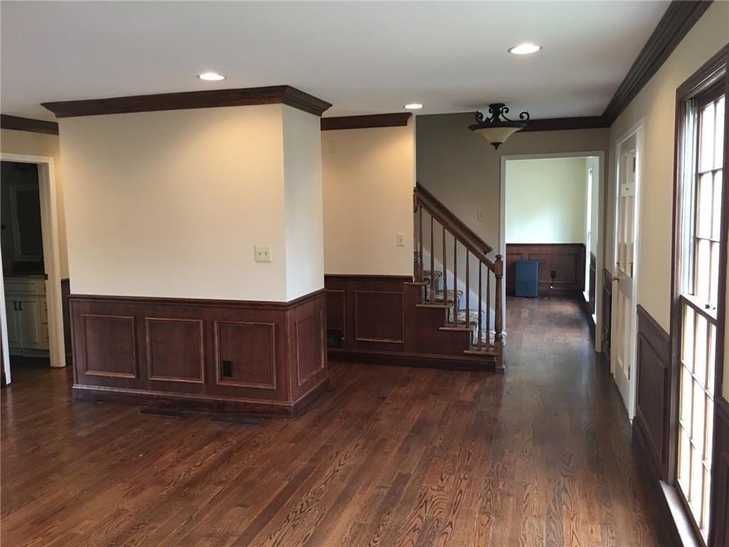 310 Milesford Ct - Photo 7 of 16