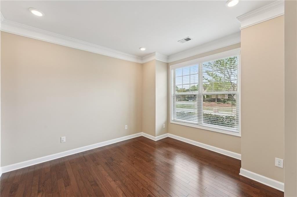 6370 Shiloh Woods Dr - Photo 5 of 50