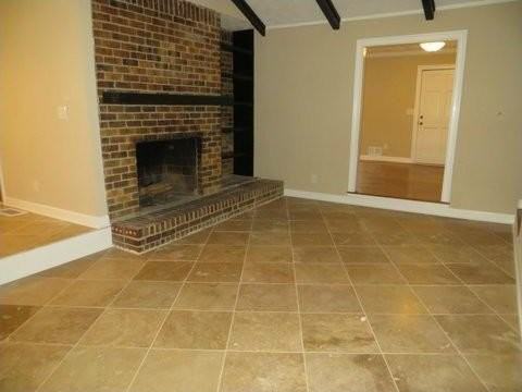 2366 Fairview Rd Se - Photo 6 of 17